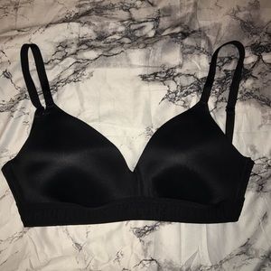 💋Black T-shirt bra Victoria secret